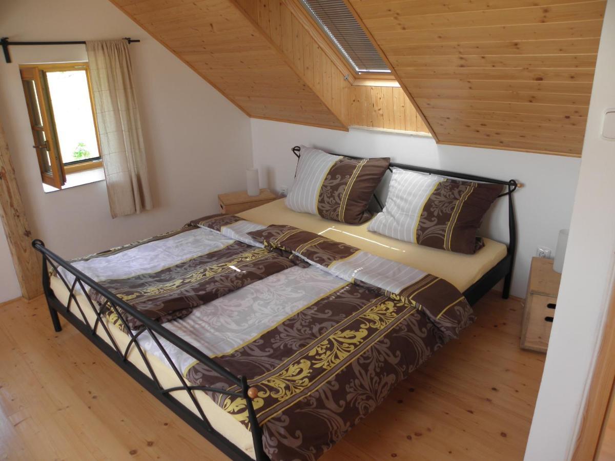 Charming House With Beautiful Landscape Frydstejn