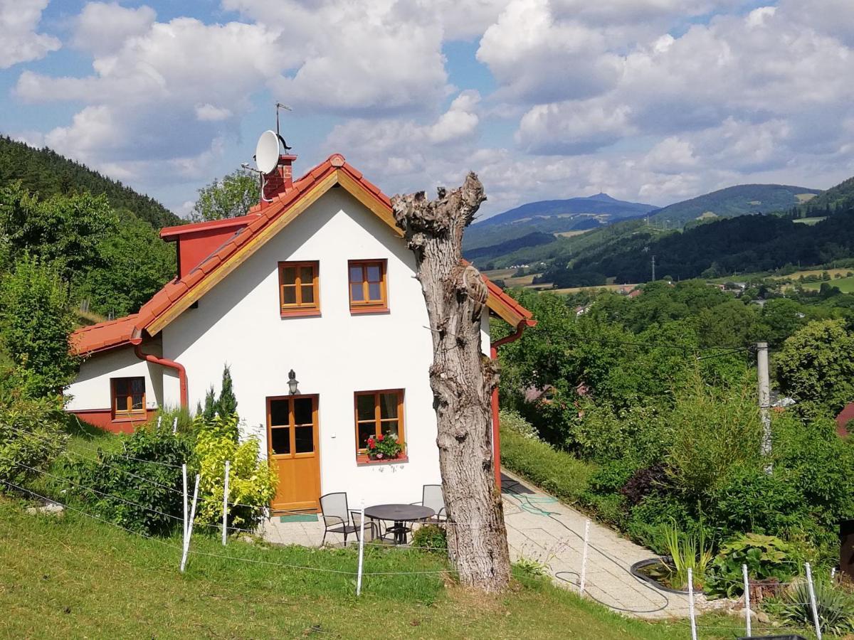 Holiday home Charming House With Beautiful Landscape